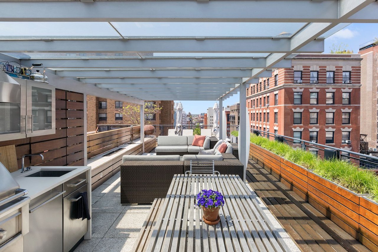 682 Broadway, #10