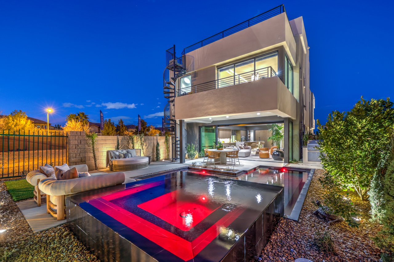 4077 Heron Fairway Dr