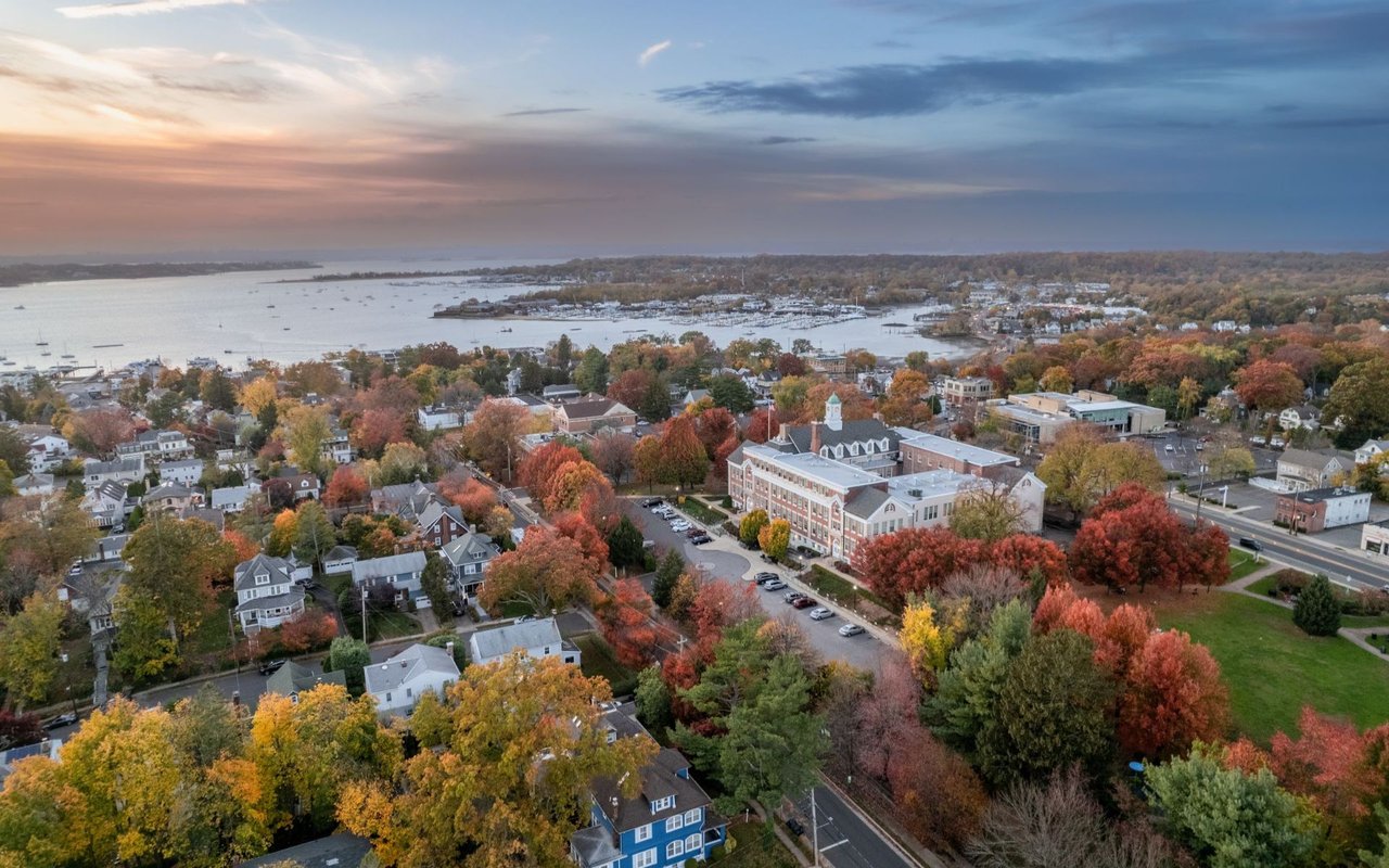 Manhasset