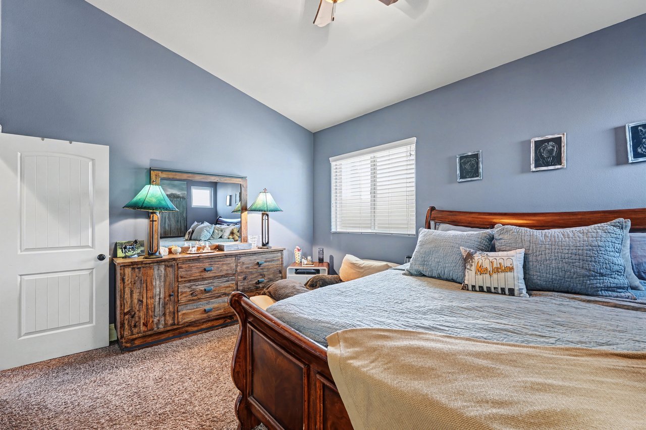 40801 Avenida La Cresta