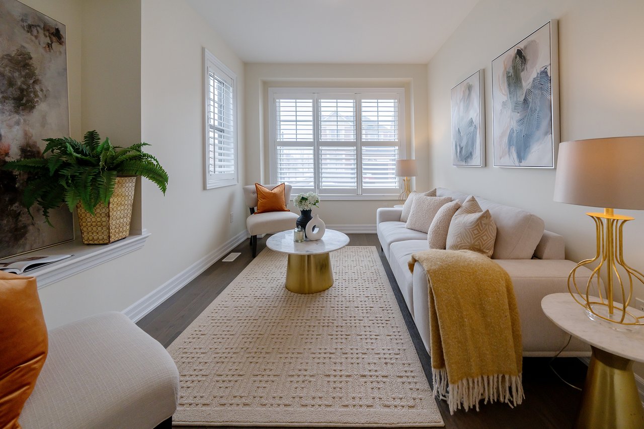 3209 Daisy Way, Oakville, ON L6M 1L4