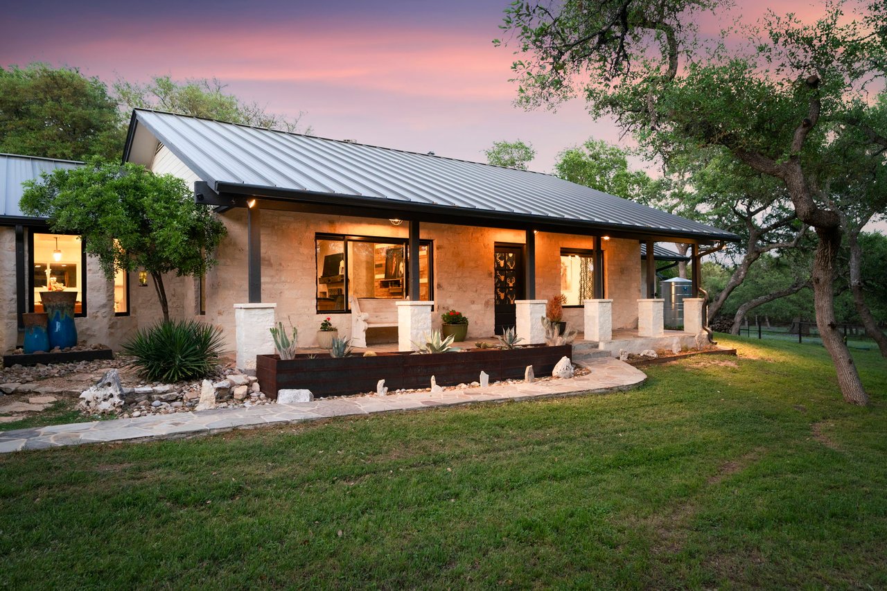 1930 S Rainbow Ranch