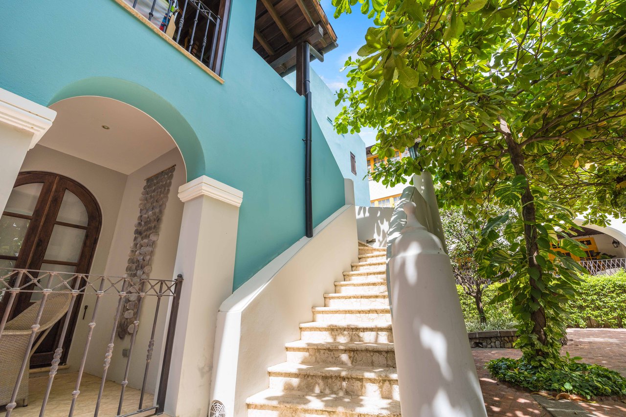 Carlota 21 | Ideal Location and Unmatched Comfort in the Heart of Las Catalinas