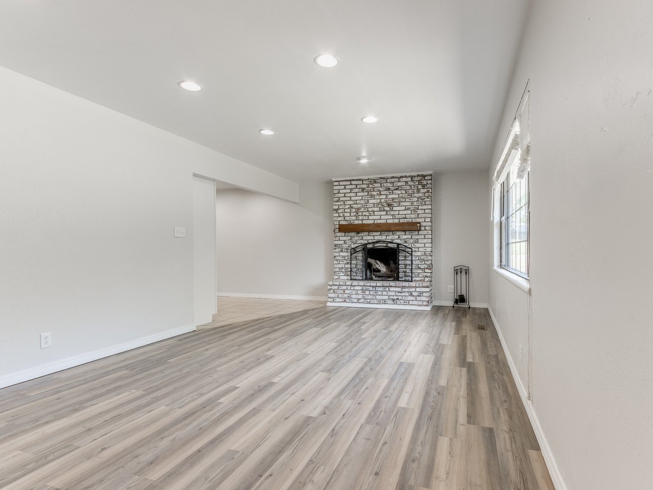 1811 Rickey Rd