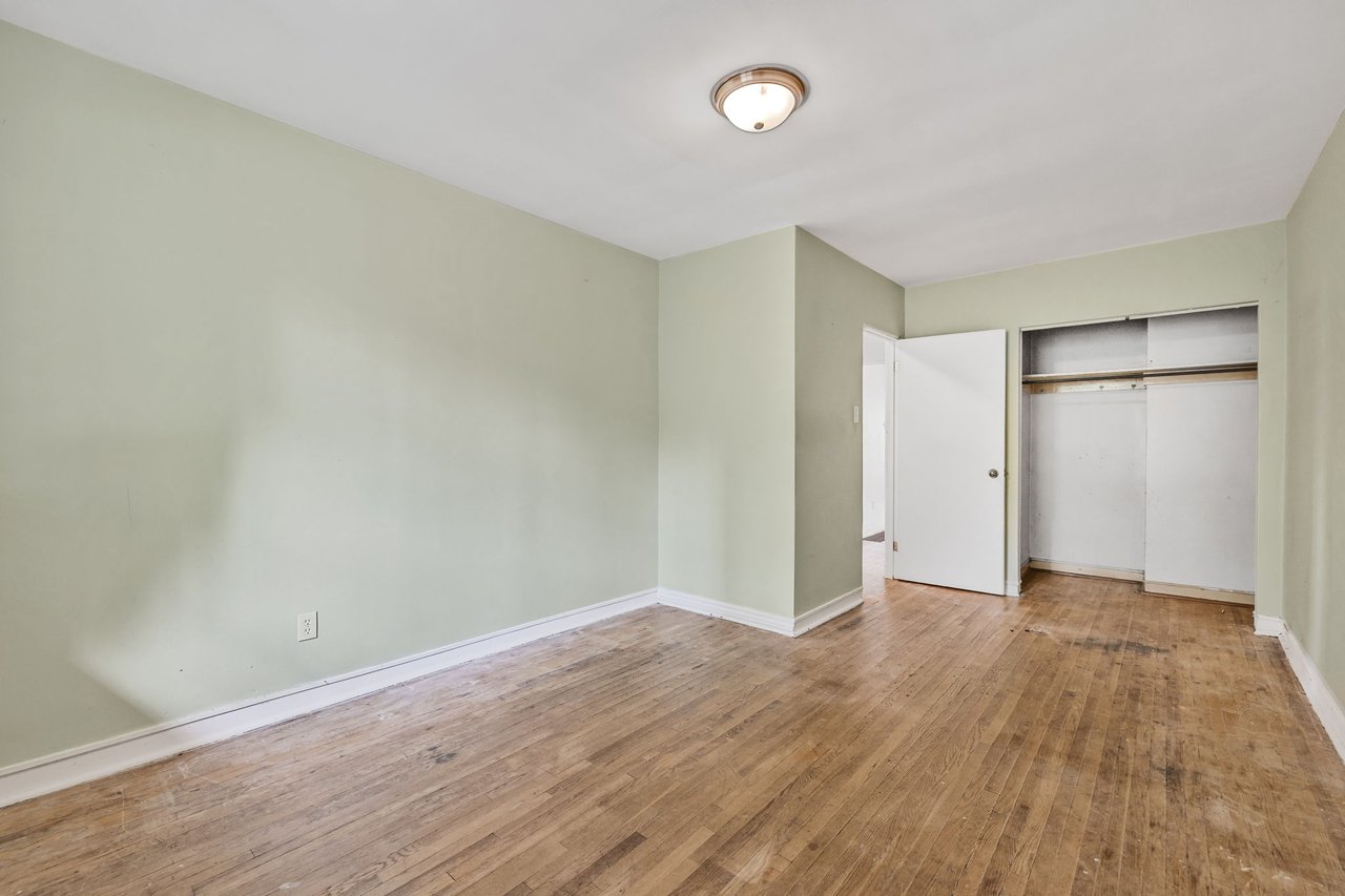 69 Marlin Crt, Newmarket