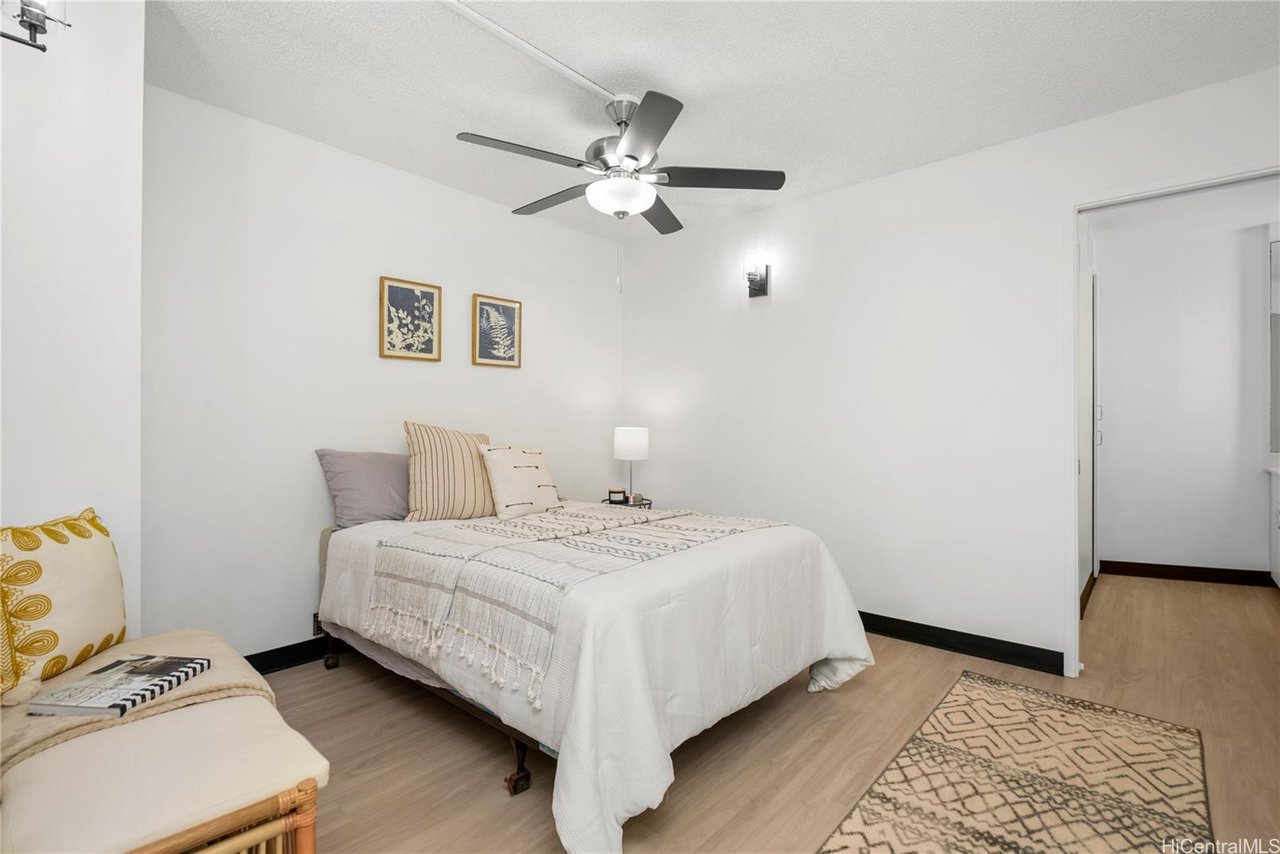 6710 Hawaii Kai Dr #1202, Honolulu 96825