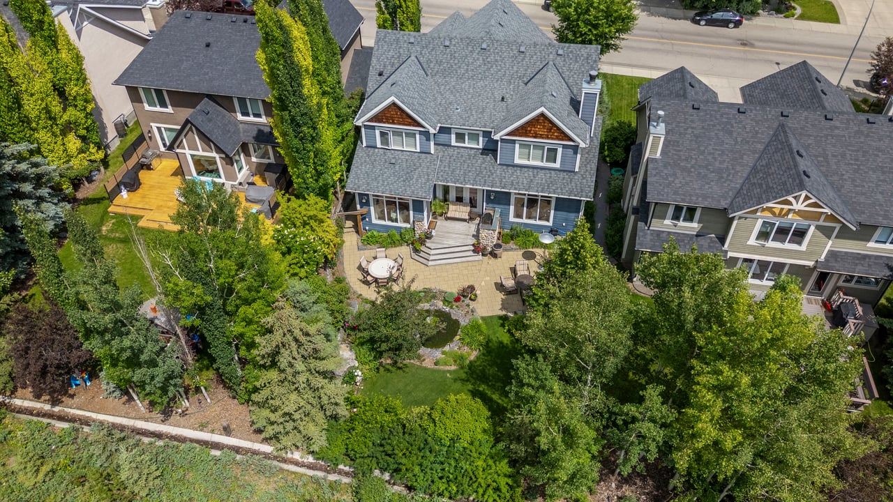 35 Tusslewood Drive NW