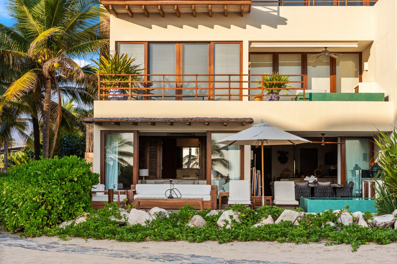 Marea Beachfront Villas C12