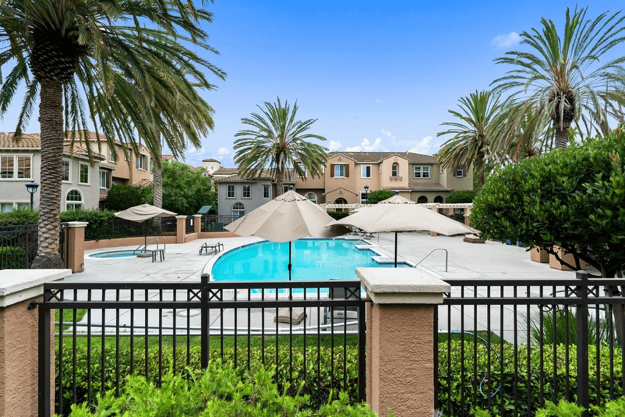 4505 Saint Palais Pl