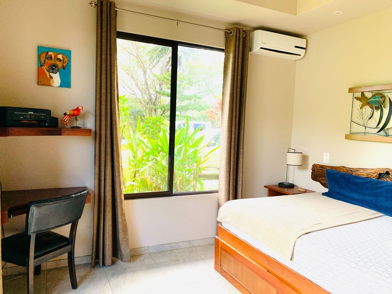Ocean View Estate with Guest Cabins, Ojochal, Puntarenas