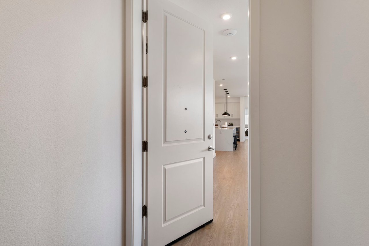 5690 Metrose Ct #302