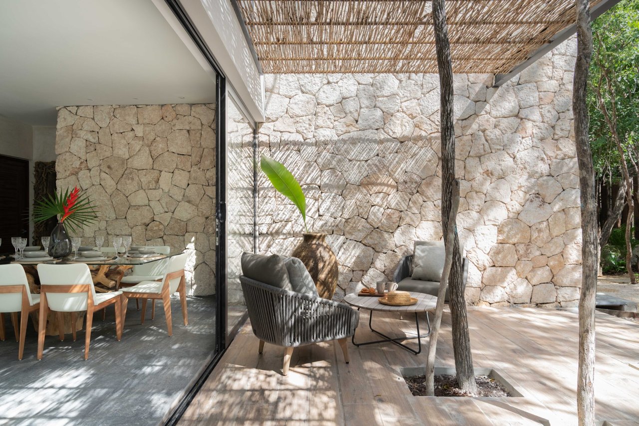 Villa 11  |  4 Bedroom with Large  Pool  in 12 O’Clock Tulum