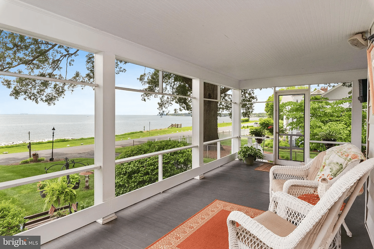 57 Bay Dr