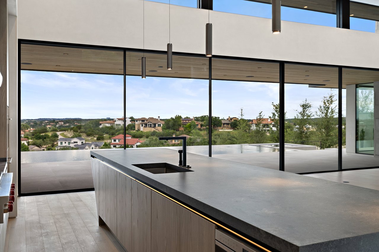 4909 Honey Daisy Way