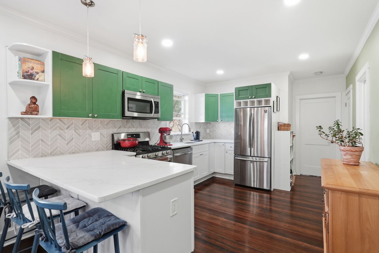 18 Phelps St #1 Salem, MA 