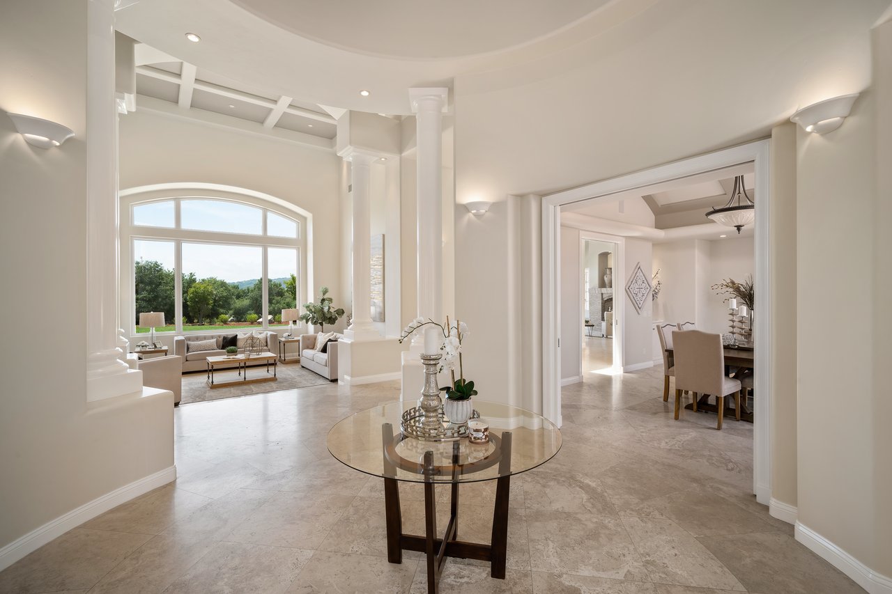 41555 Avenida Conchita