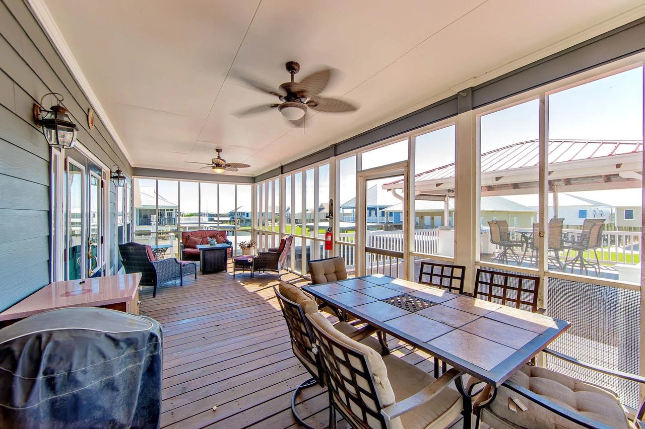187 Trout Ct
