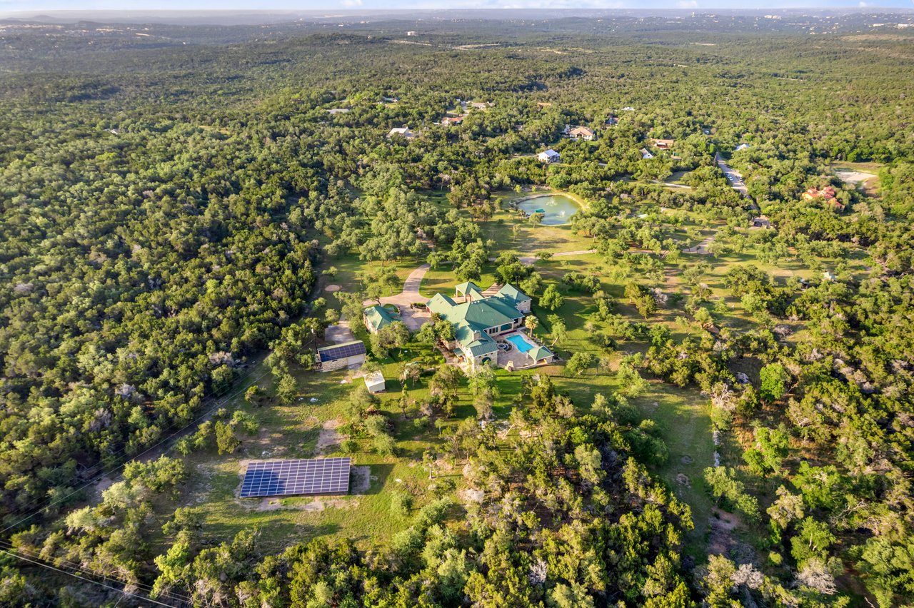 32 Acre Estate