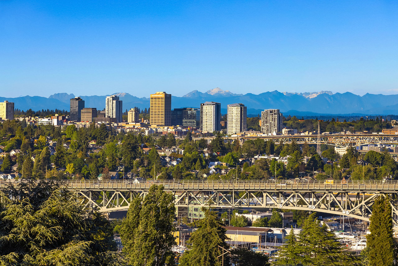 Elevated Contemporary Living on Queen Anne
