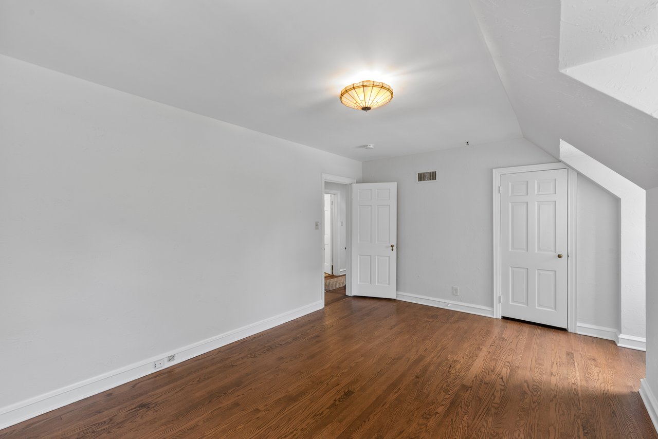 805 E. Green Tree road