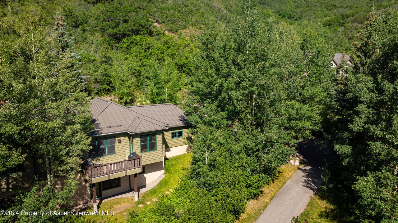 75 Terrace Lane