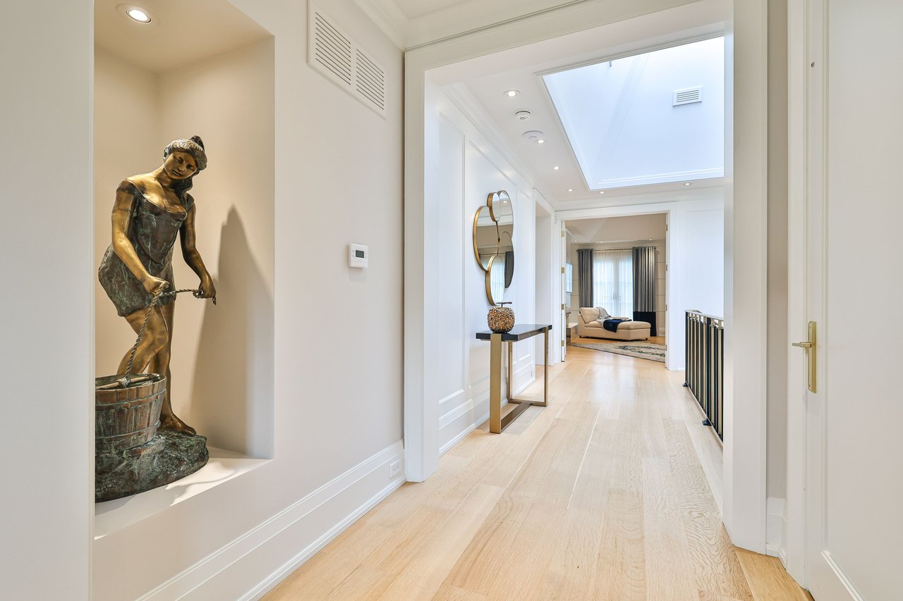 Exquisite Luxury Finishes