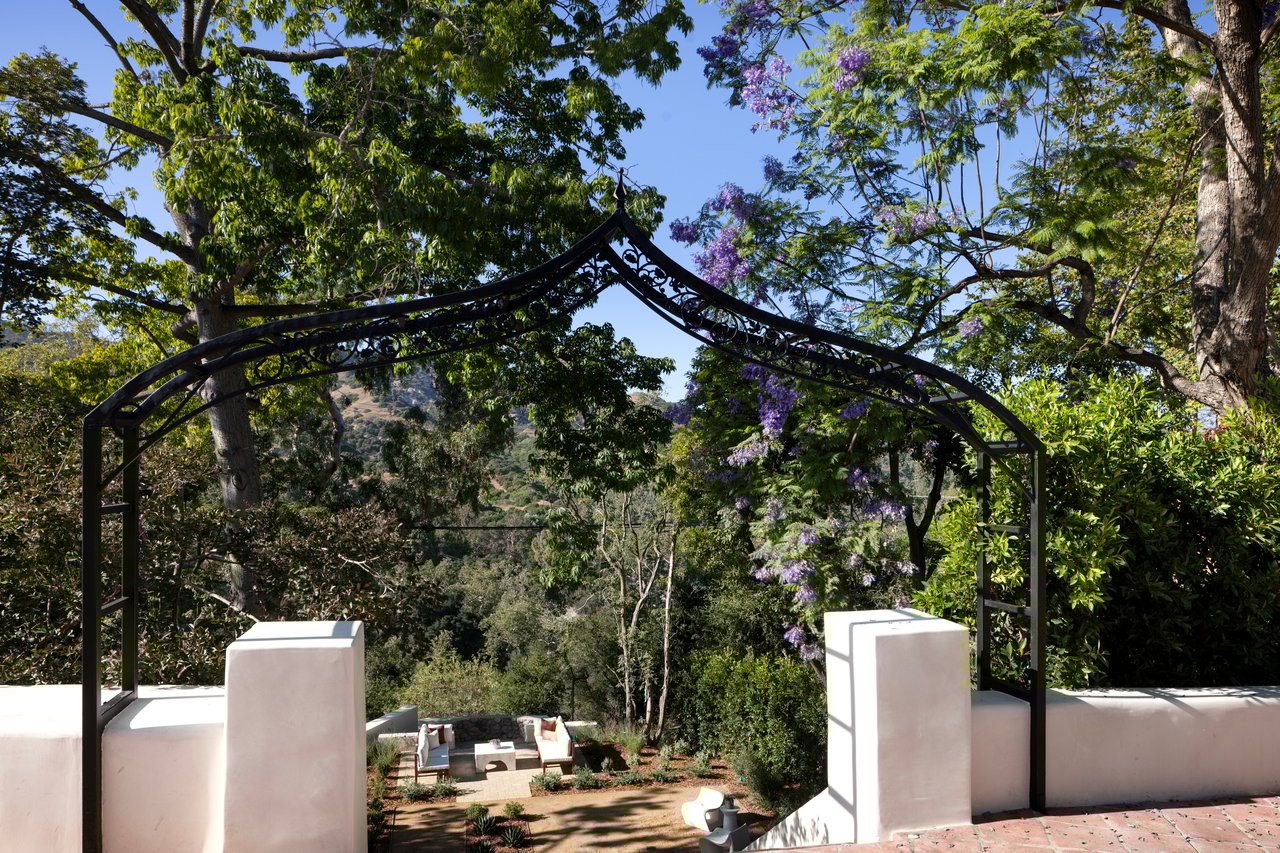 2720 Glendower Ave, Los Feliz
