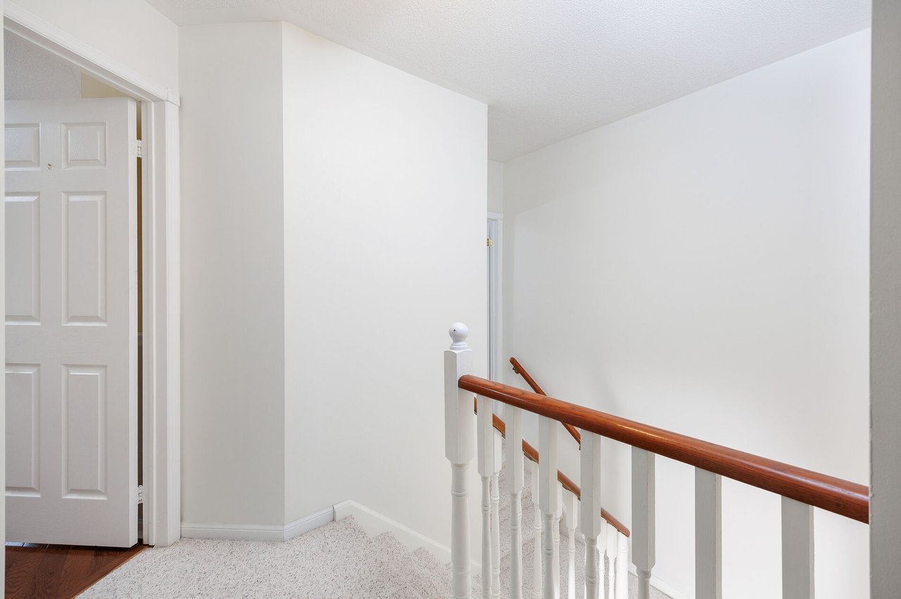 1415 Hazelton Boulevard 30