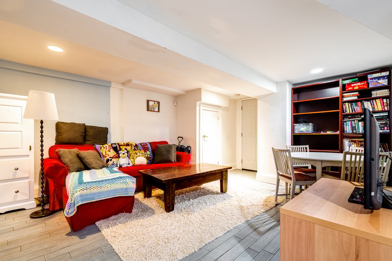 150 Scarborough Rd