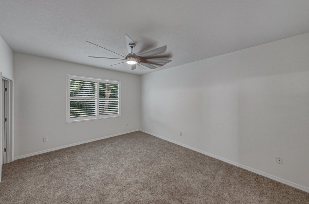 12322 EASTPOINTE DR