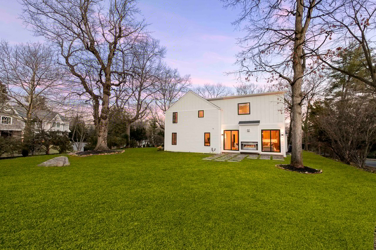 Quiet Luxury. Bold Architecture. A Coveted Address