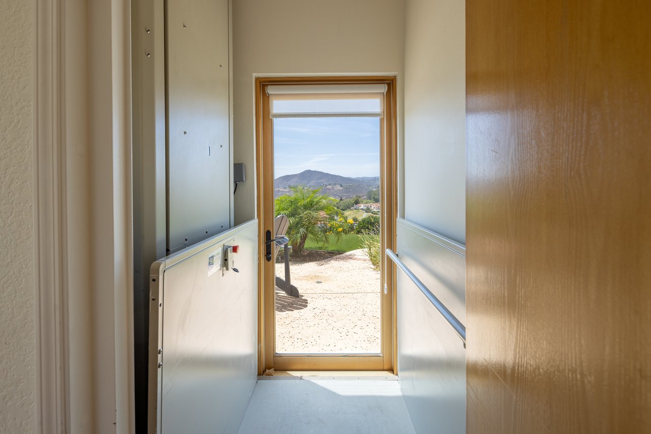 4045 Vortex Place | Escondido