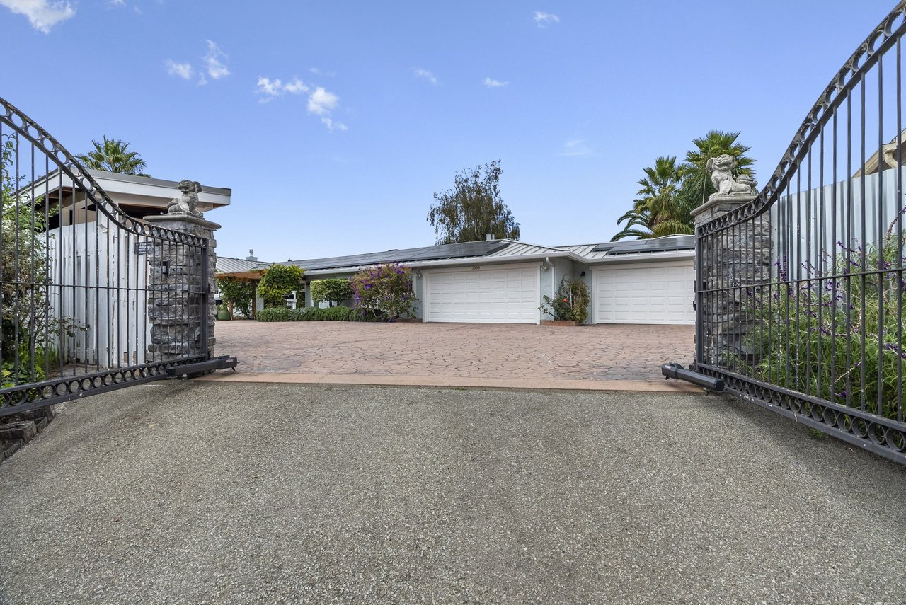 3999 Cherryvale Avenue | Soquel, California