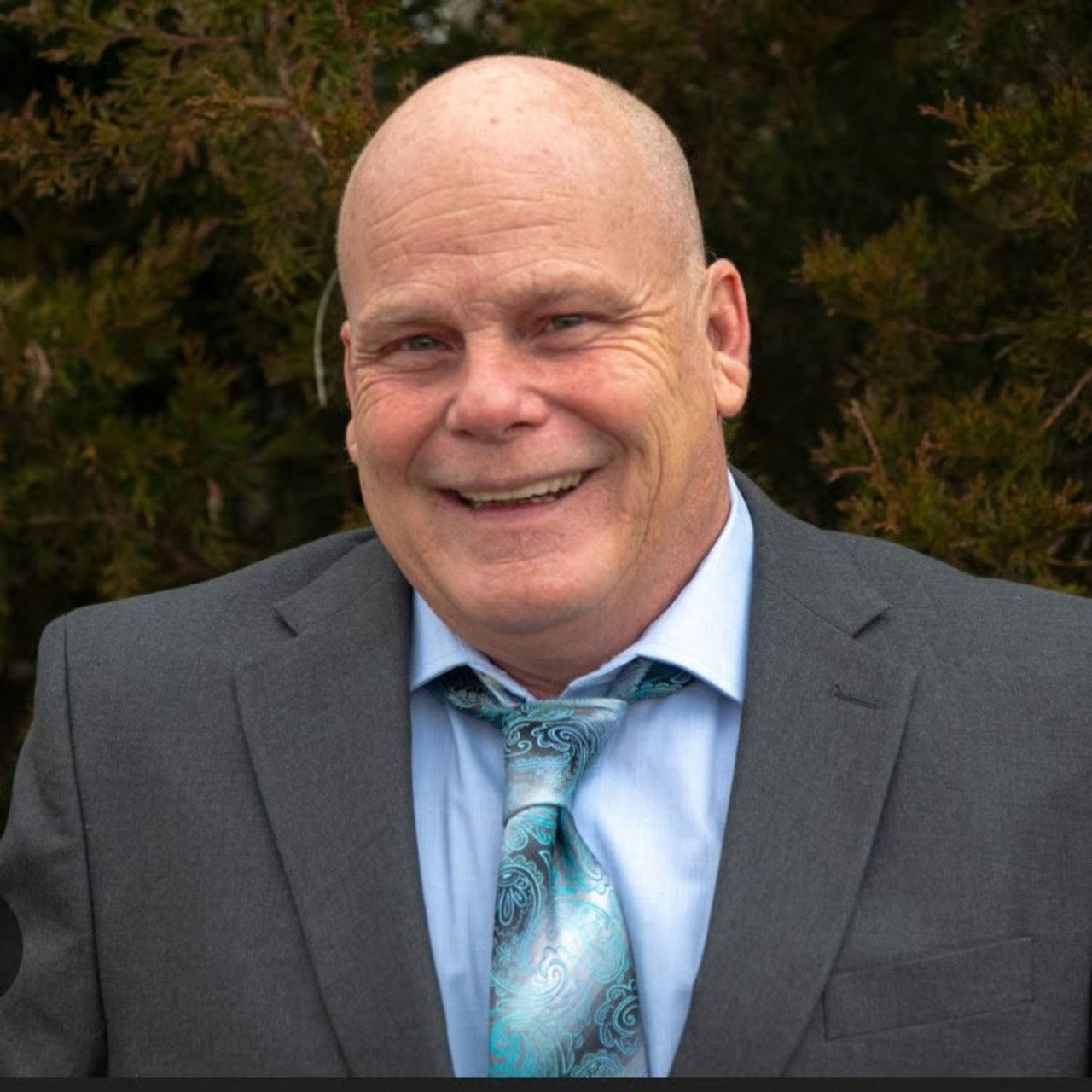 Tom Hobson Warwick, RI Real Estate Agent Headshot