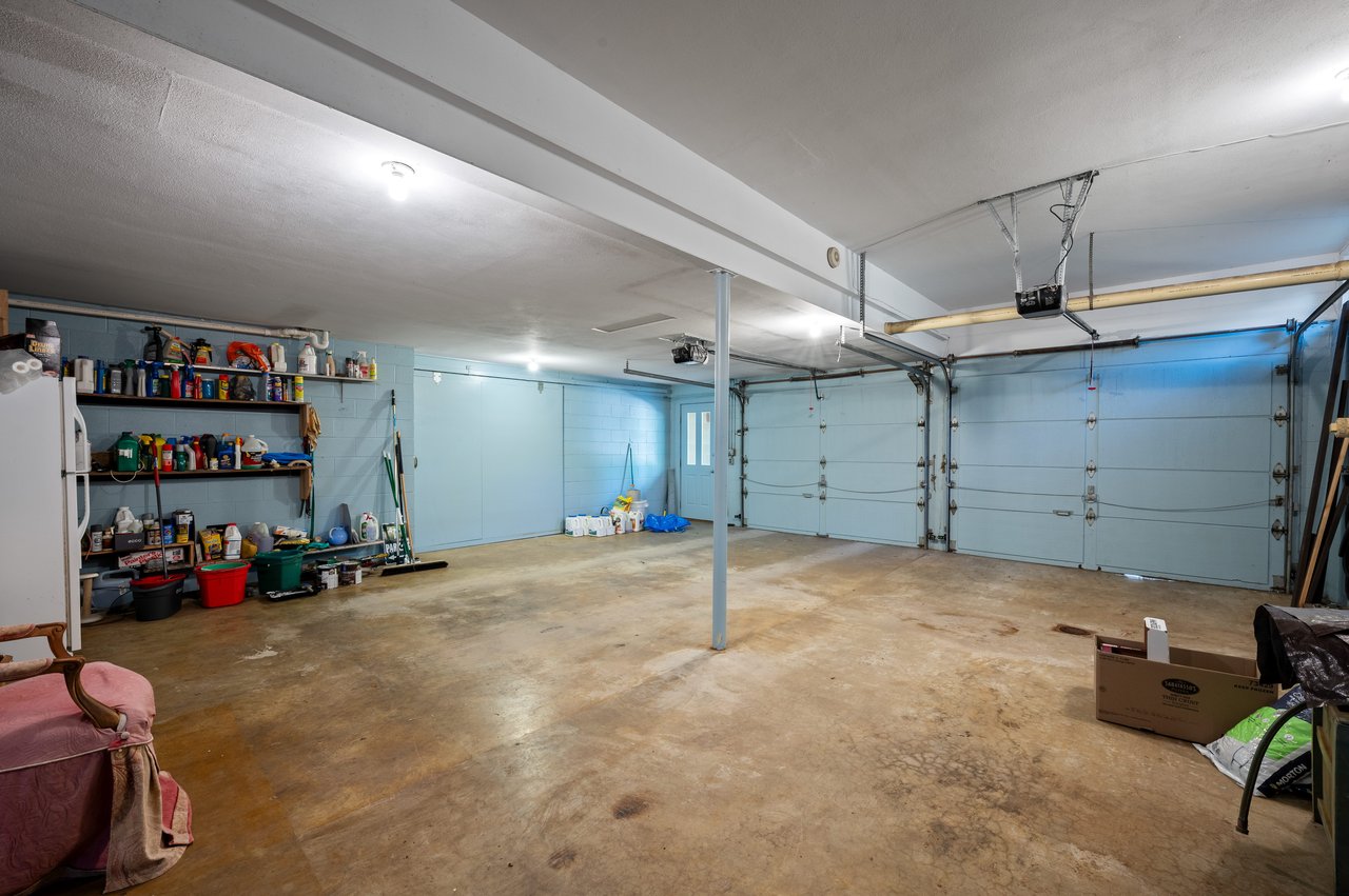 2408 E 800 N, La Porte, IN 46350