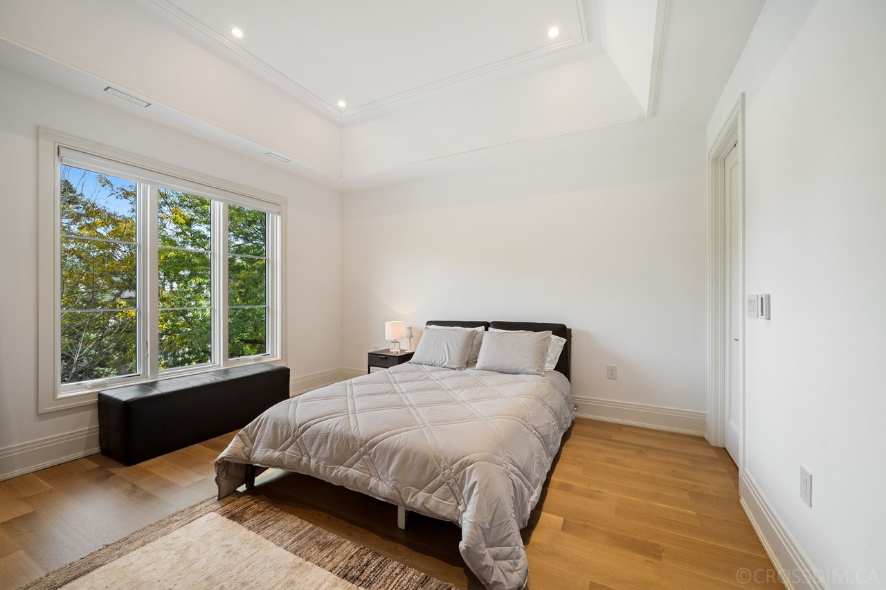 Heart of Lawrence Park