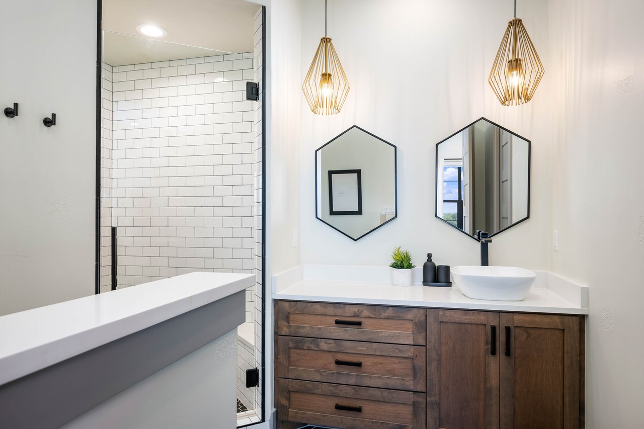 3906 El Chamizal, San Antonio, TX 78261