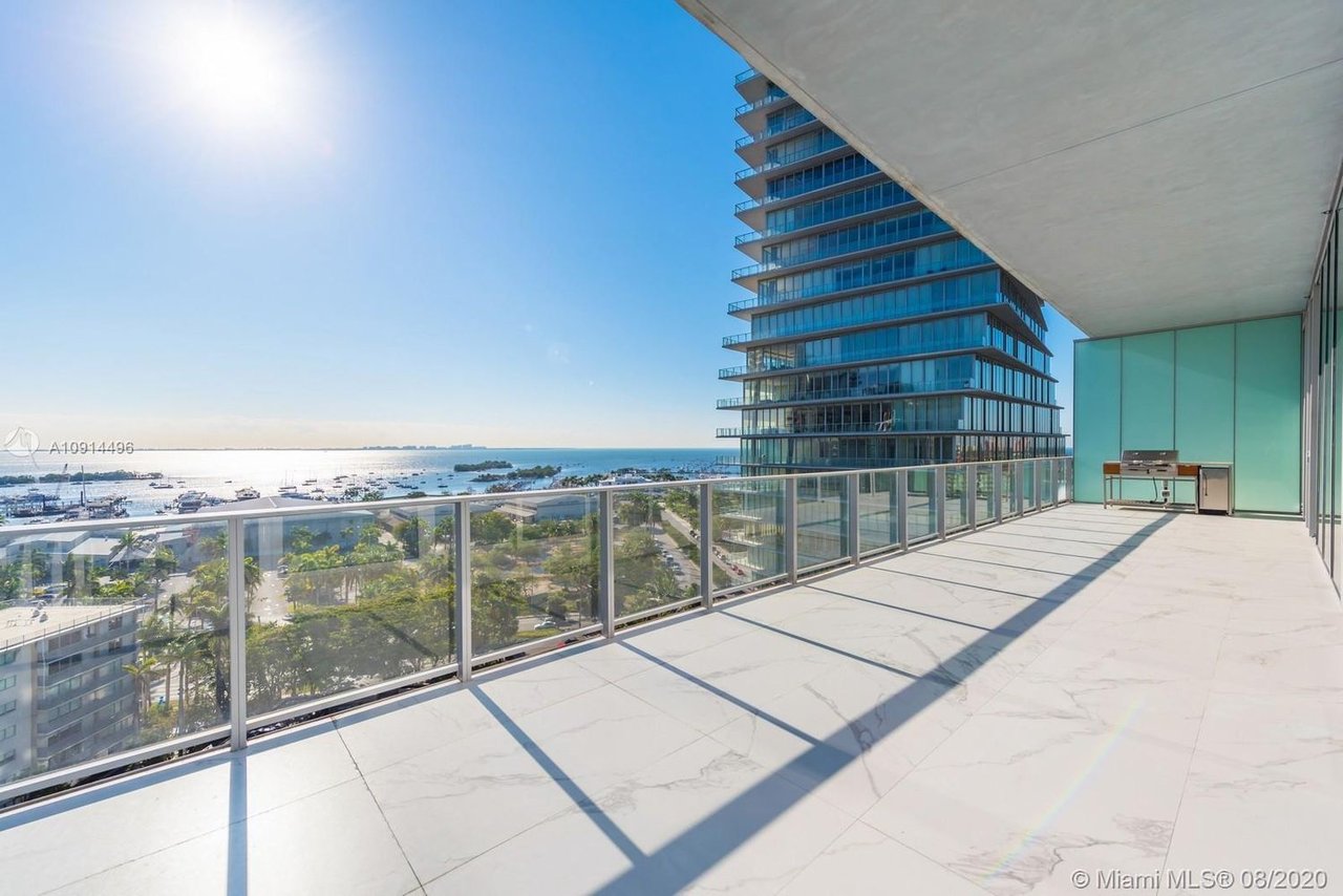 2669 S Bayshore Dr #1003