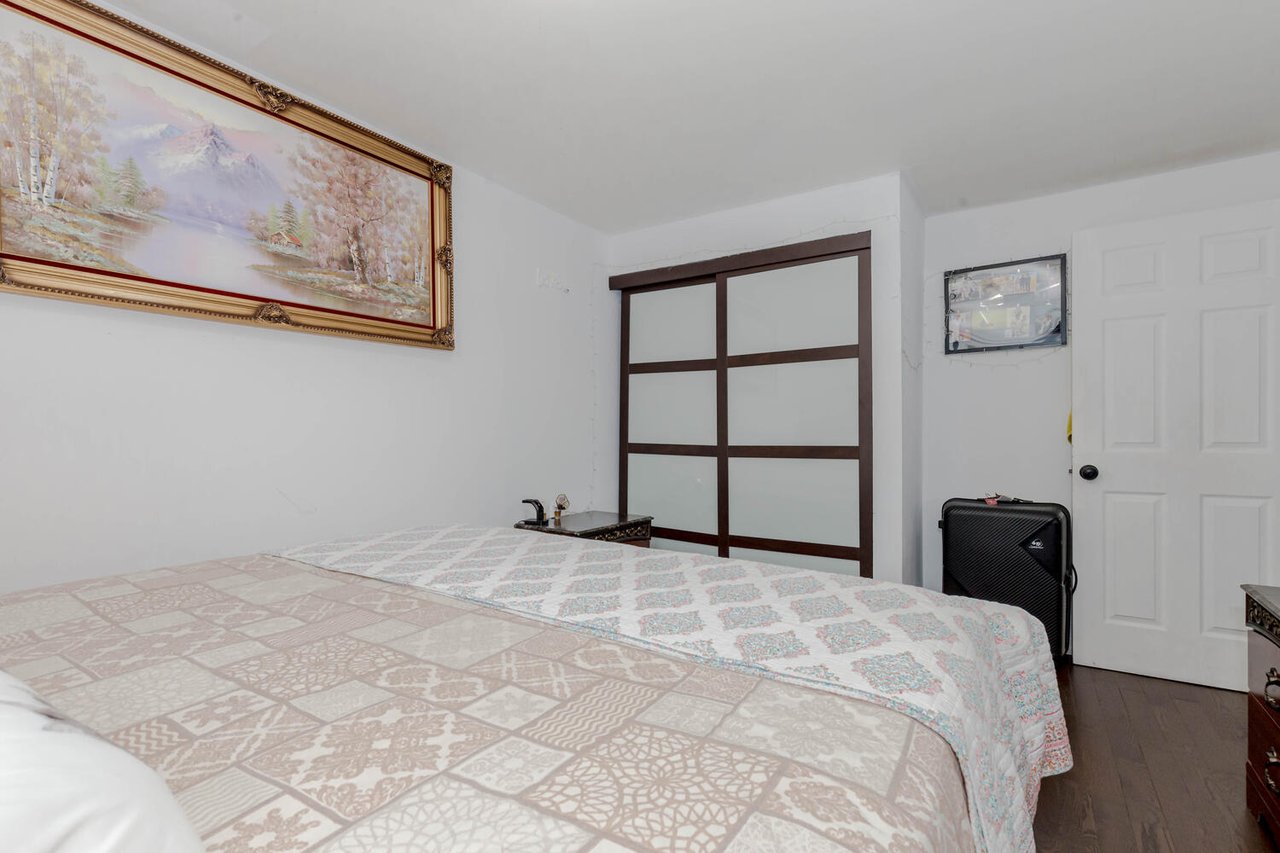 11 Glenmore Crescent