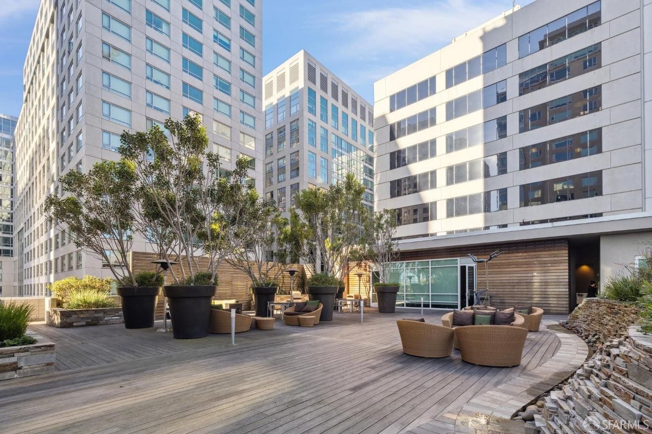 1160 Mission St, #2306