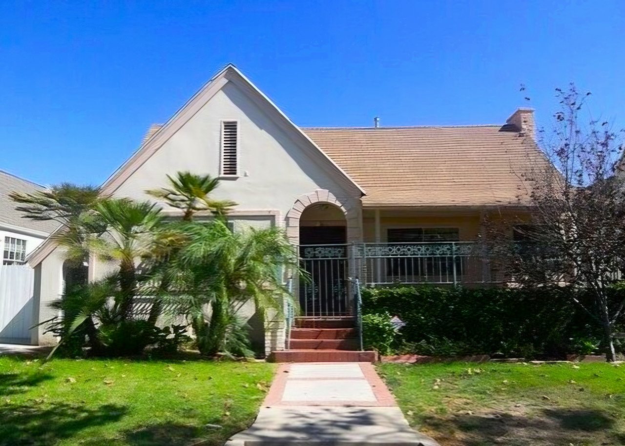 334 S Citrus Ave