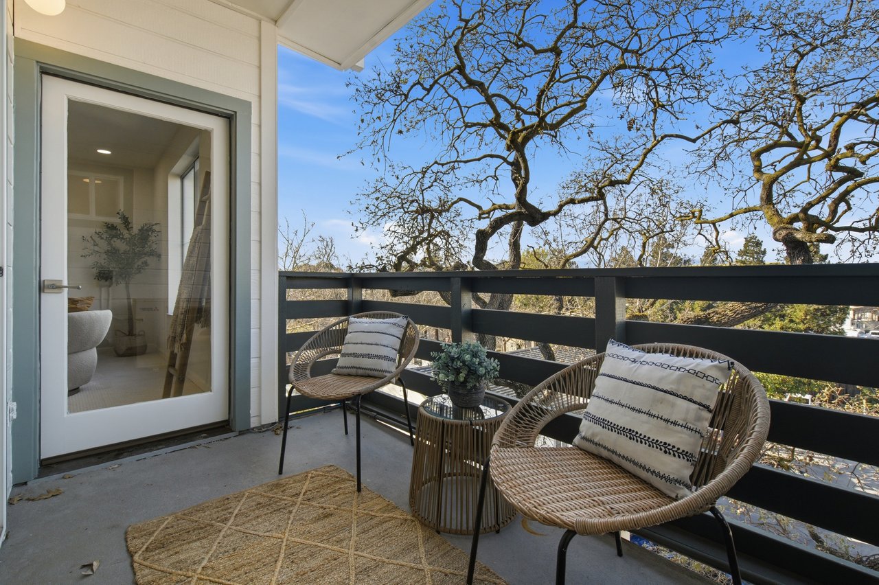 929 East El Camino Real 317E