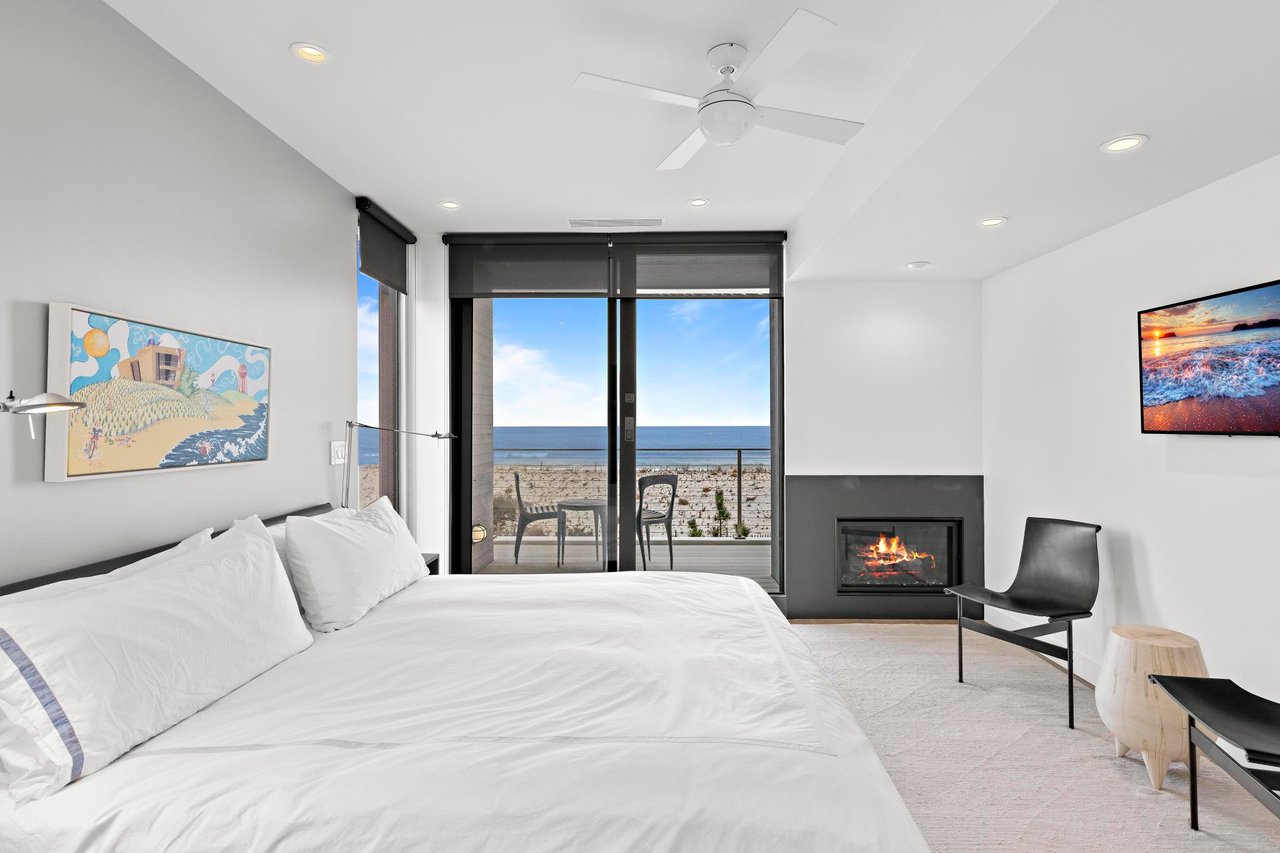 205 Stratford Avenue 