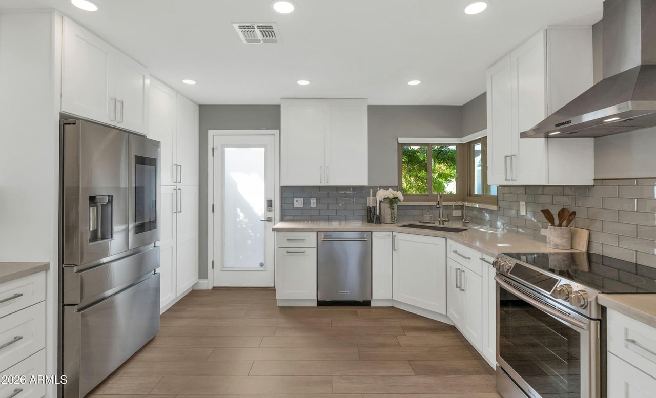 8462 E SAN BERNARDO Dr