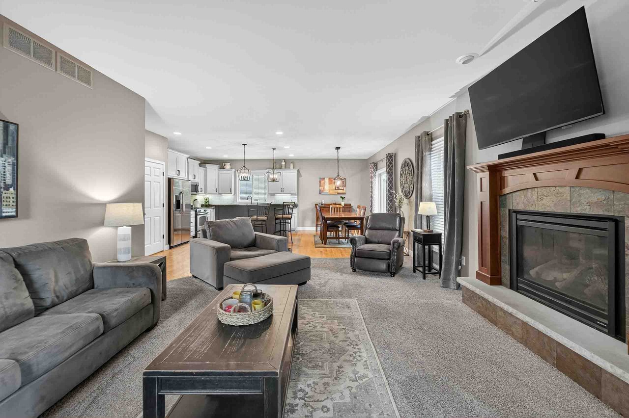 772 Marlow Bay