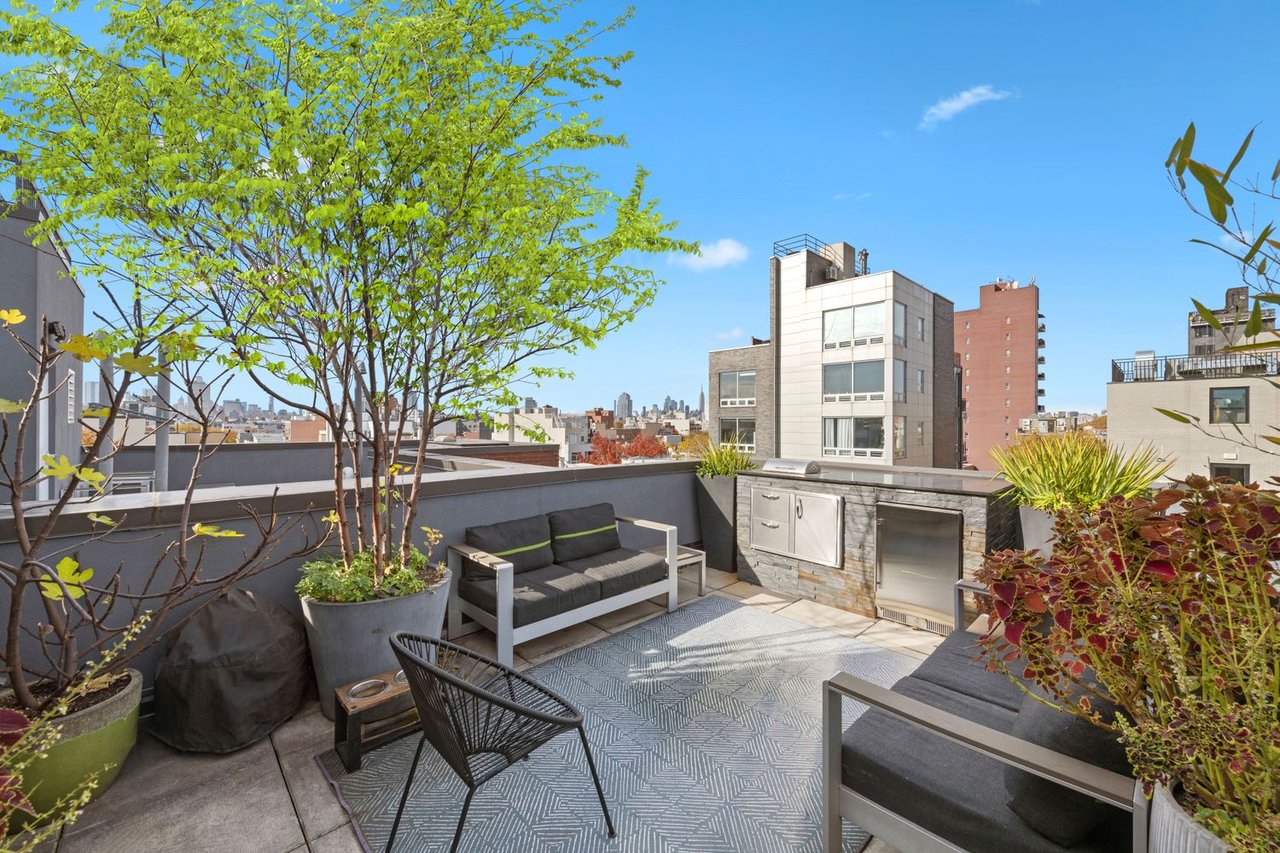 222 Withers St., #1A