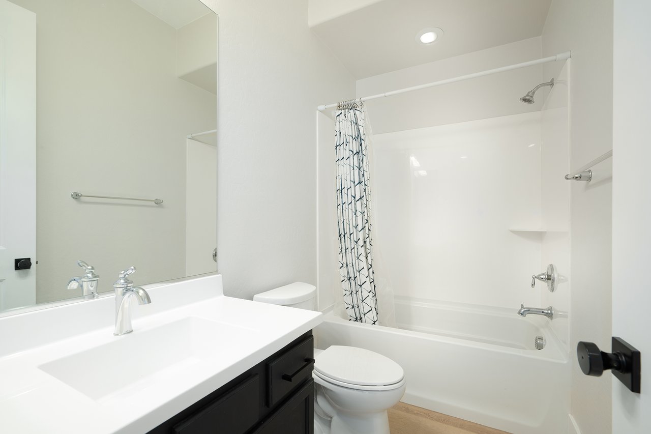 5537 E VIA CABALLO BLANCO