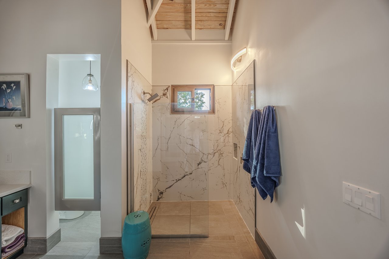 Lawson Rock at Its Finest Lot 30