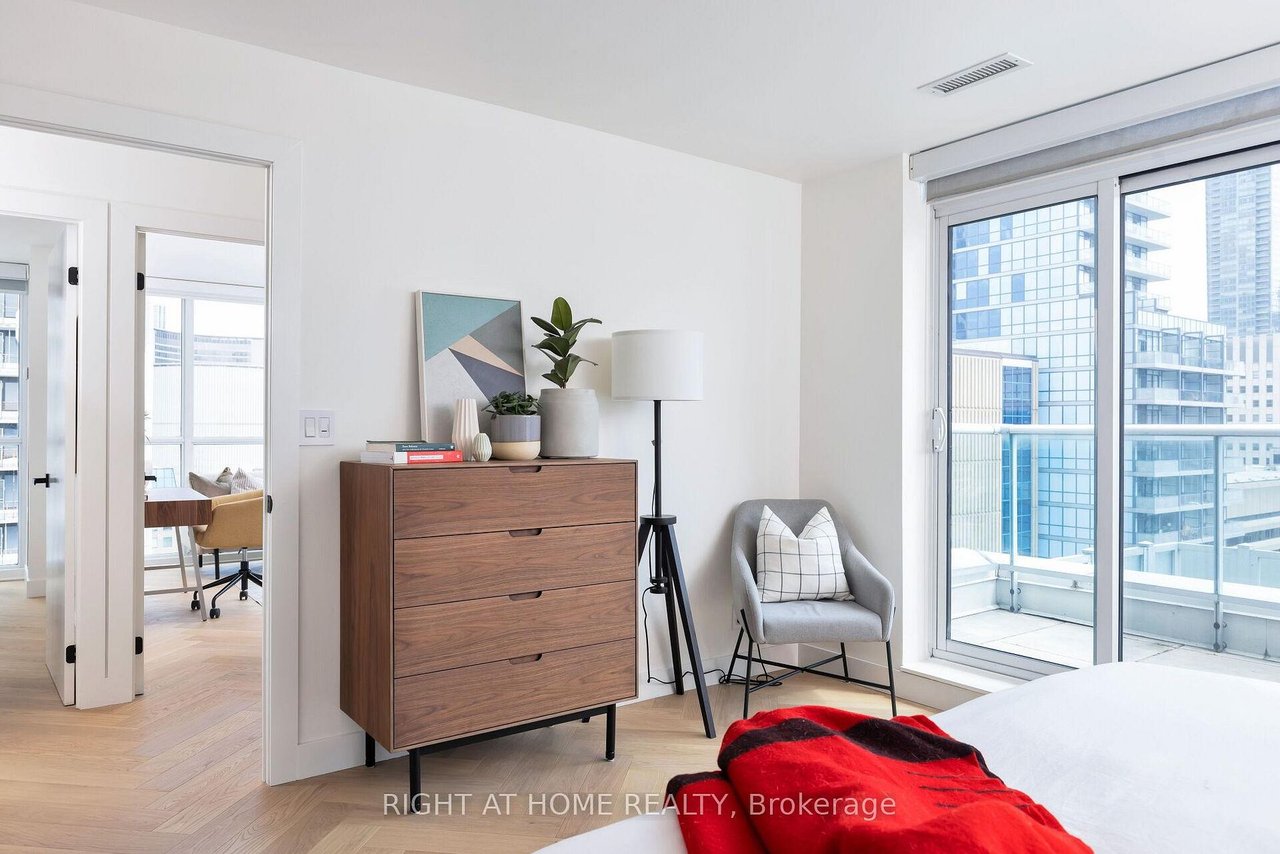 PENTHOUSE AT 9T6