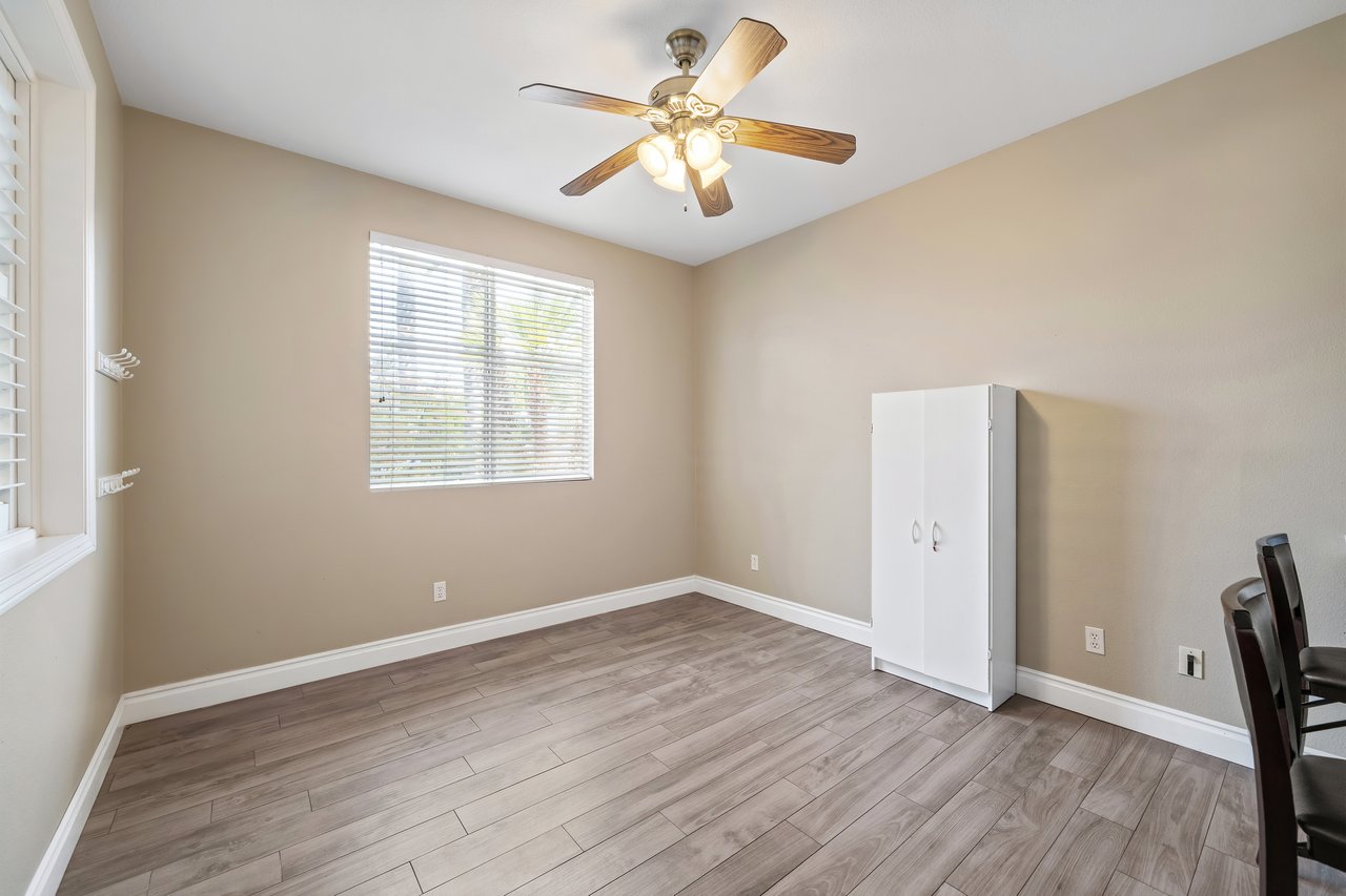32402 Magenta Ct